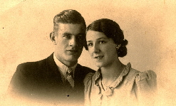 1939 Maria de Blok and Hendrik Dekker Verloving Inet